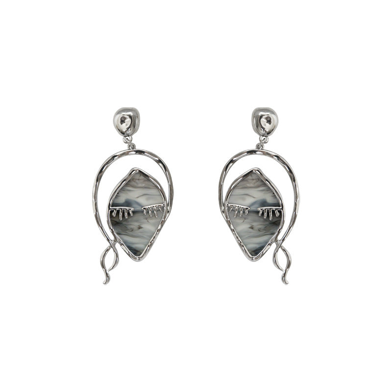 Long Earrings Simple Fashion Retro - Zentrova Long Earrings Simple Fashion Retro - Zentrova