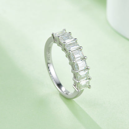 A Luxurious And Fashionable Light Luxury Jewelry Silver Ring Set With Top-quality Moissanite, S925 Silver Plated With Platinum - Zentrova