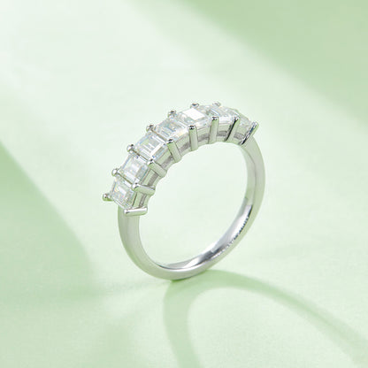 A Luxurious And Fashionable Light Luxury Jewelry Silver Ring Set With Top-quality Moissanite, S925 Silver Plated With Platinum - Zentrova