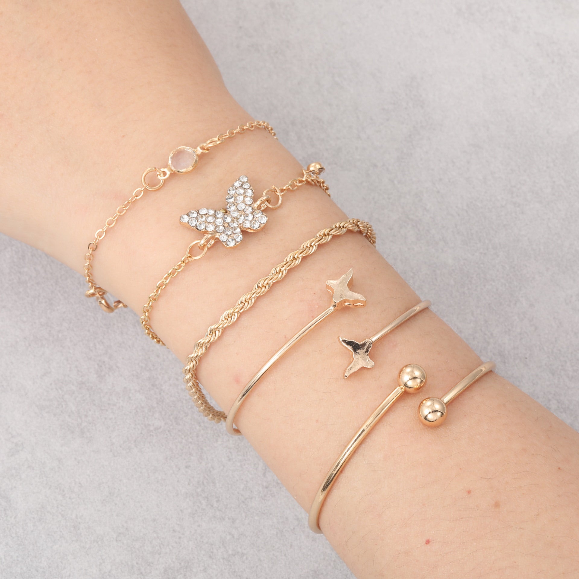 Simple Butterfly-Shape Open-End Rhinestone Bracelet For Women - Zentrova