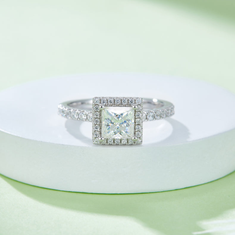Square Moissanite Set With Top-quality Moissanite Luxury And Fashionable Light Luxury Jewelry Silver Ring S925 Silver Electroplated With Platinum - Zentrova