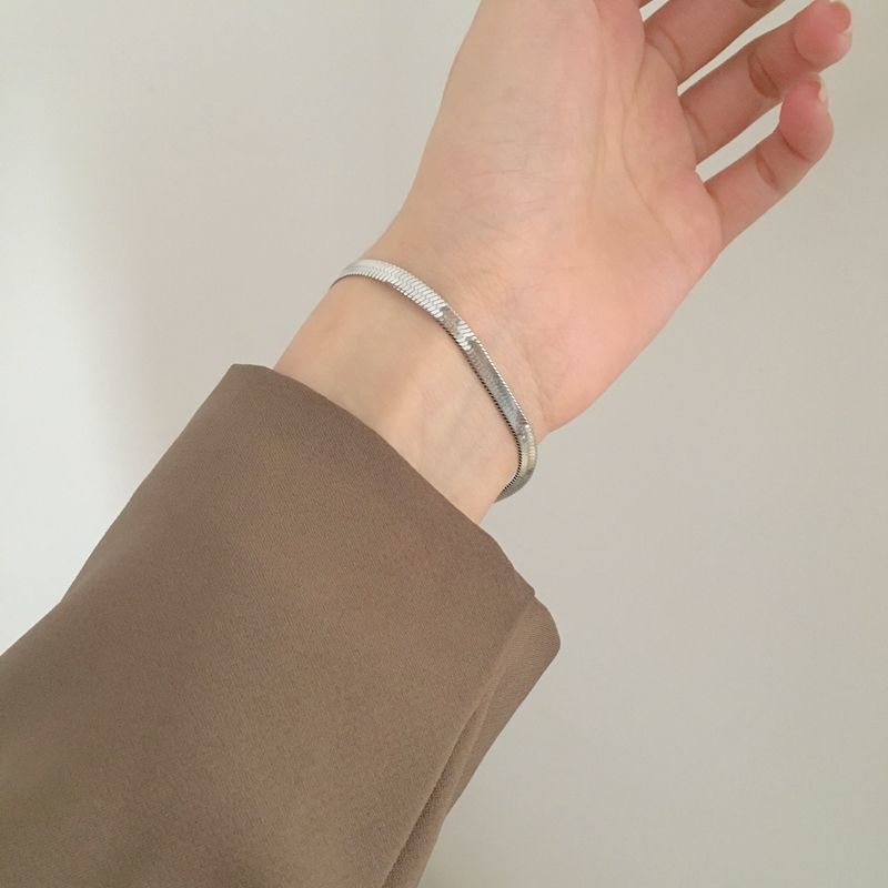 Titanium Steel Basic Style Necklace For Men And Women - Zentrova