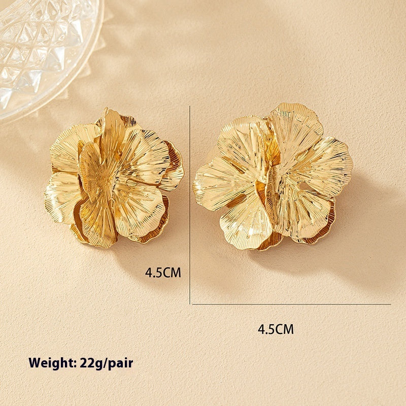 Geometric Cold Wind Electroplated Metal Plant Flower Earrings - Zentrova